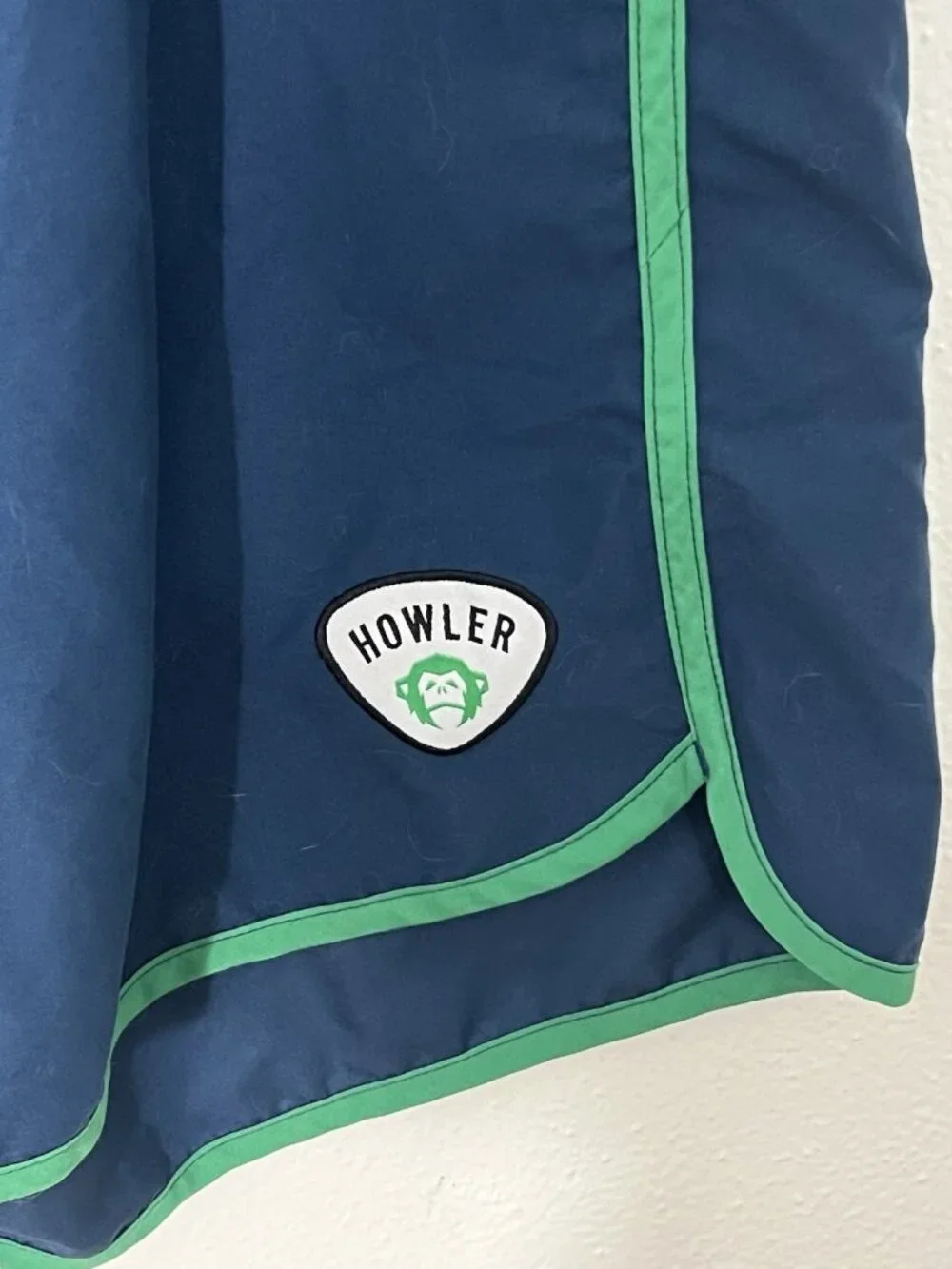 Howler Brothers Bruja Boardshorts Size 35 Blue Green